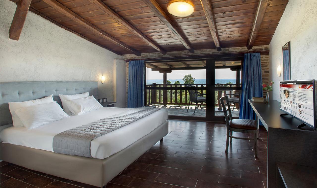 Coral Blue Beach Hotel 게라크니 외부 사진